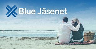 Pariskunta meren rannalla. Kuvassa teksti Blue jäsenet